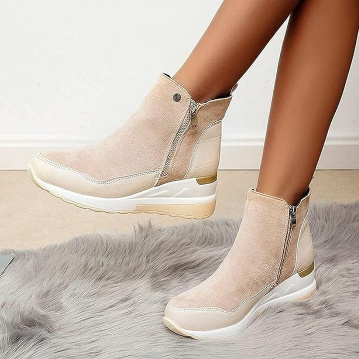 Elegante orthopädische Damen Leder Stiefeletten Emma, ideal für Herbst & gesunde Füße.