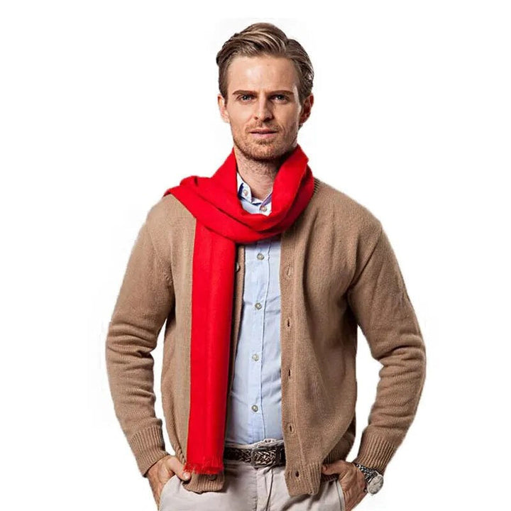 Luxuriöser roter Kaschmirschal, sehr weich und wärmend. Stilvoller Unisex-Winterschal.