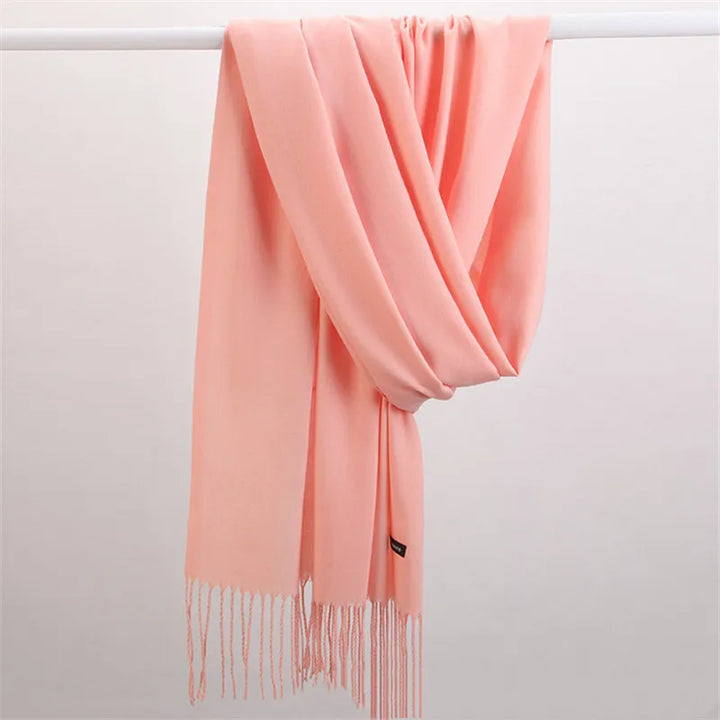 Eleganter Damenschal Faith, weich & modisch, ideal als Winteraccessoire.