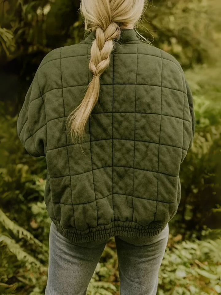 Modische Damen Oversize Jacke, locker geschnitten für entspannten Komfort. Perfekt als stilvolle Übergangsjacke.