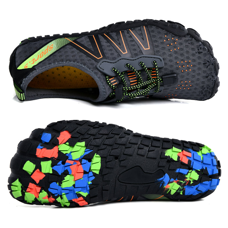 Komfortable, schnelltrocknende AquaFlex Badeschuhe mit flexiblem Barfußgefühl.