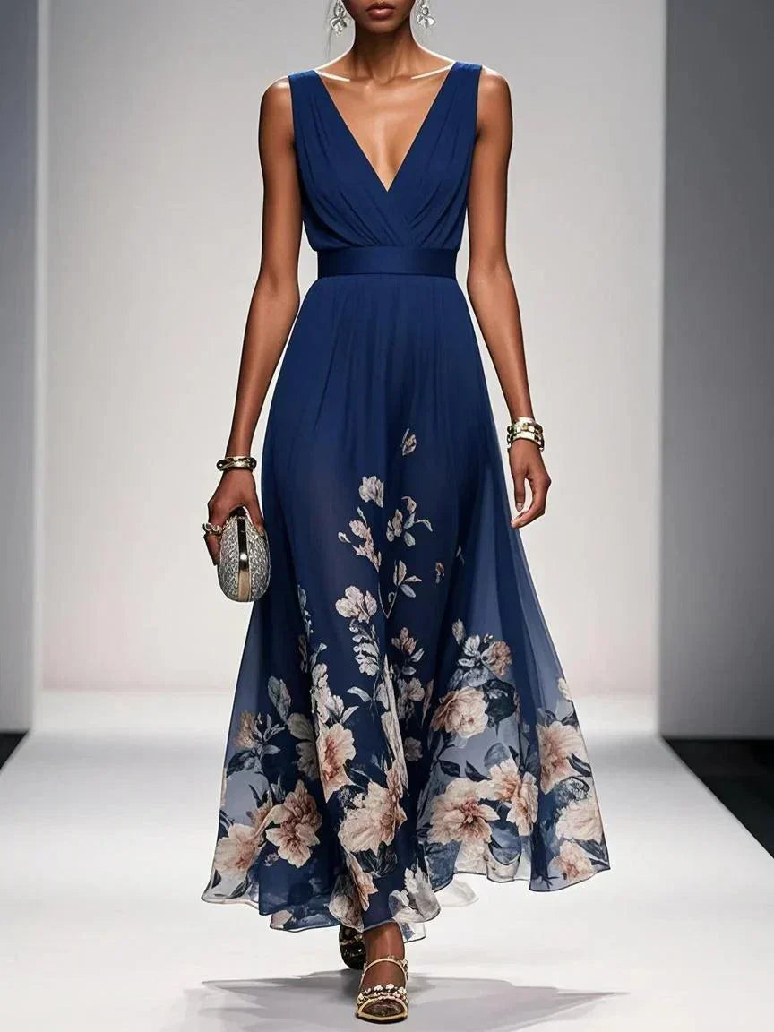 Langes Damen Maxikleid mit lebhaftem Blumenmuster. Fließend, luftig & ideal für Festkleid oder Sommerfeste.