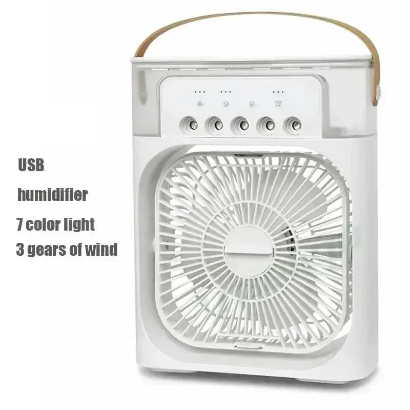 Detailansicht des kompakten Mini Luftkühlers mit USB-Anschluss und Bedienelementen, ideal für Sommer.