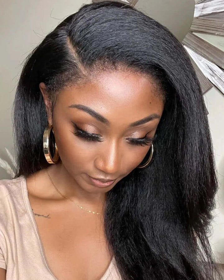 Damen Echthaar Lace Perücke, schwarz, mit natürlichen Locken und unsichtbarer HD Lace Front.