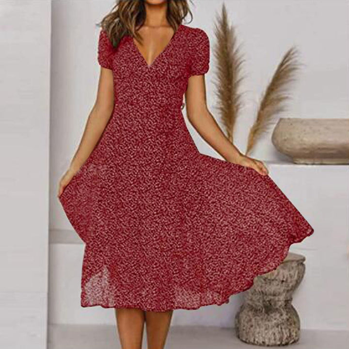 Luftiges Damen Midikleid in A-Linie, V-Ausschnitt, perfekt als bequemes Urlaubskleid oder Strandkleid.