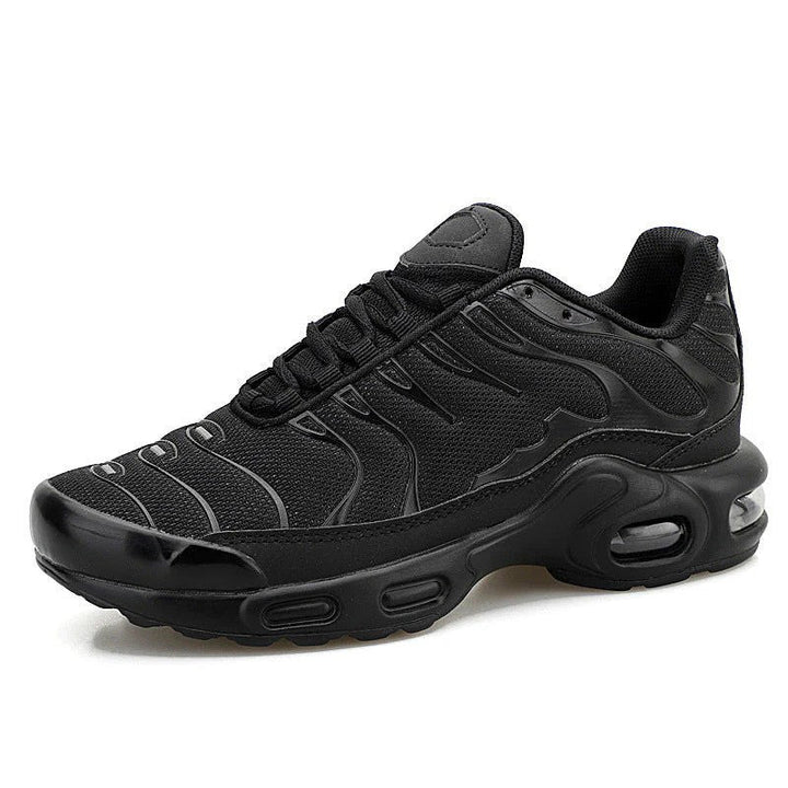 Titan Herrenschuhe mit dämpfender Luftpolsterung und robustem Design für Fitness, Sport und bequemen Alltag.