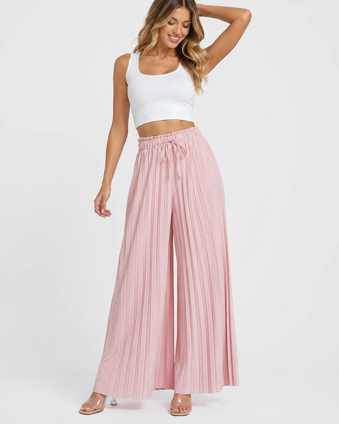 Stylische Damen Weite Hose mit Plissee-Effekt, ein Must-have für den Sommer. Elegant und komfortabel zugleich.