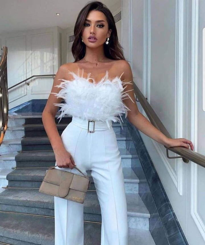 Blauer Damen Jumpsuit, schulterfreier Einteiler mit Rohrentop, ideal für Partys & Sommer.