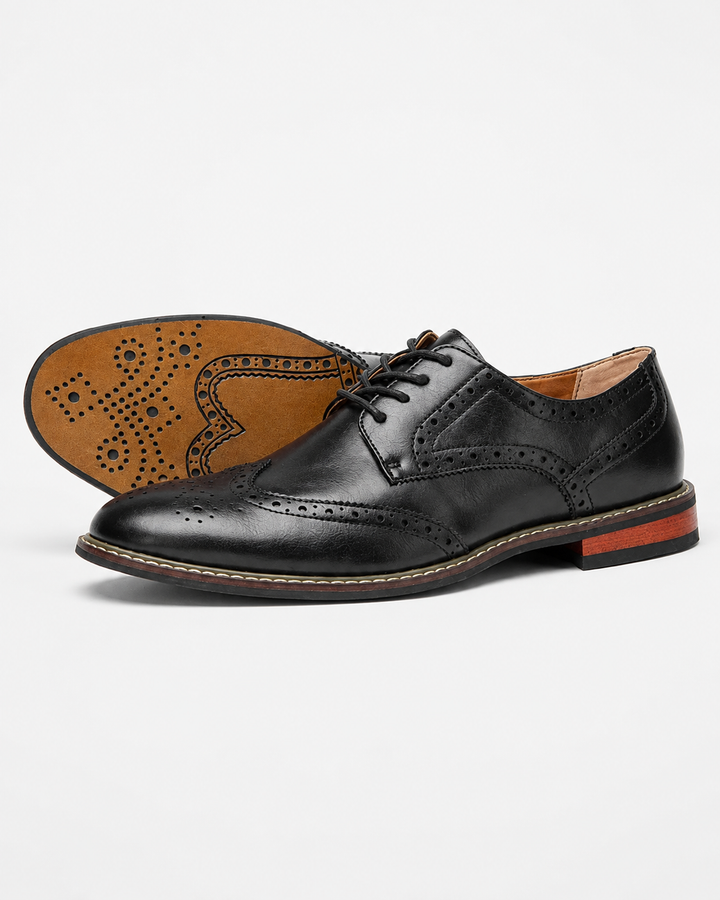 Schwarze elegante Herren Brogue Schuhe. Perfekte Schnürschuhe für Business, Hochzeit & formelle Abendgarderobe.