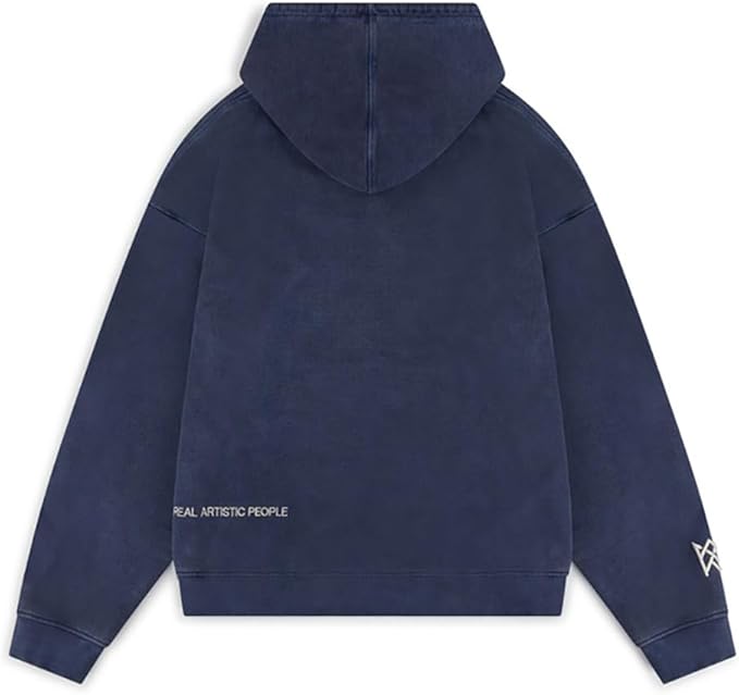 Vorderansicht des Herren Glitzer-Hoodies mit Strass-Details und prominentem Statement-Aufdruck, Unisex-geeignet.