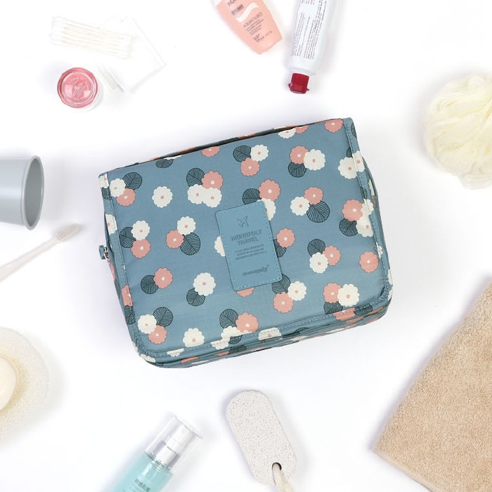 Wasserdichte Damen Reise-Kosmetiktasche für smarte Organisation von Make-up & Pflegeprodukten.