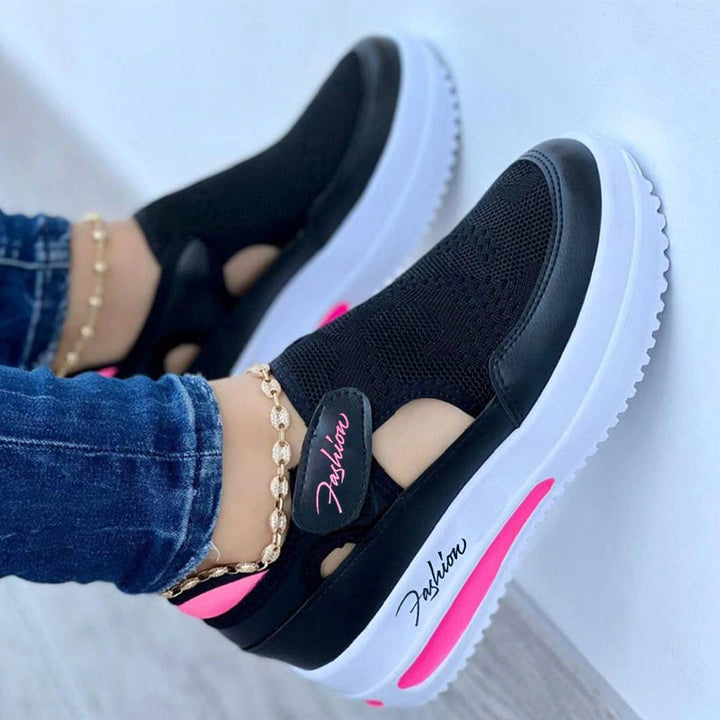 Orthopädischer Damen Komfort-Sneaker Emilia für Diabetiker, mit Klettverschluss, ideal bei empfindlichen Füßen.