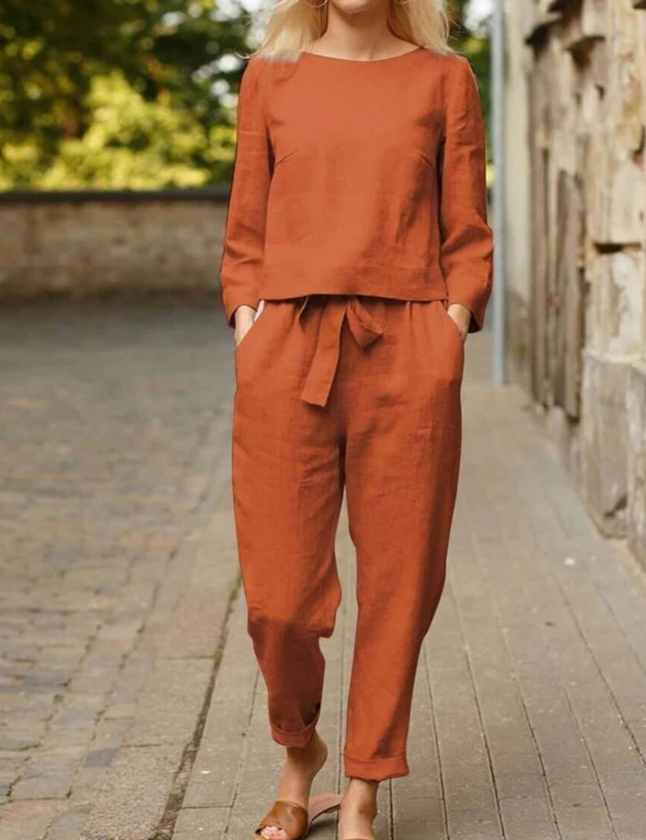 Damen Freizeit Set: Lässiges Oberteil & bequeme Hose. Komfortabler Zweiteiler für Alltag & Entspannung.