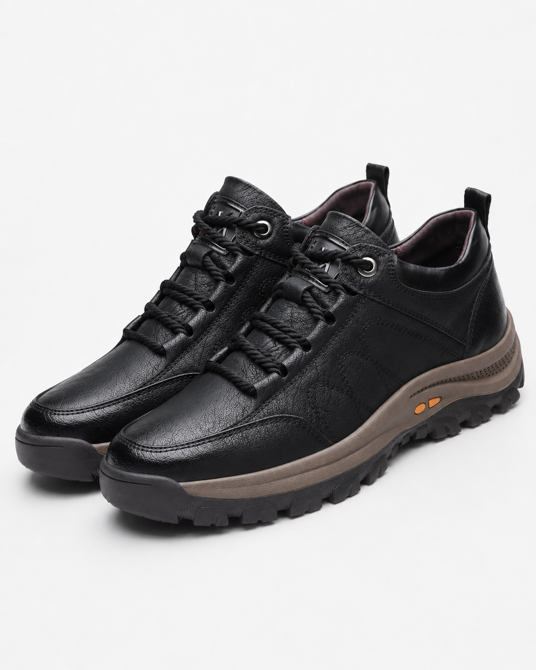 Robuste Herren Wanderschuhe für Outdoor-Abenteuer, rutschfest und komfortabel. Sportliche Schnürschuhe für Wandern & Alltag.