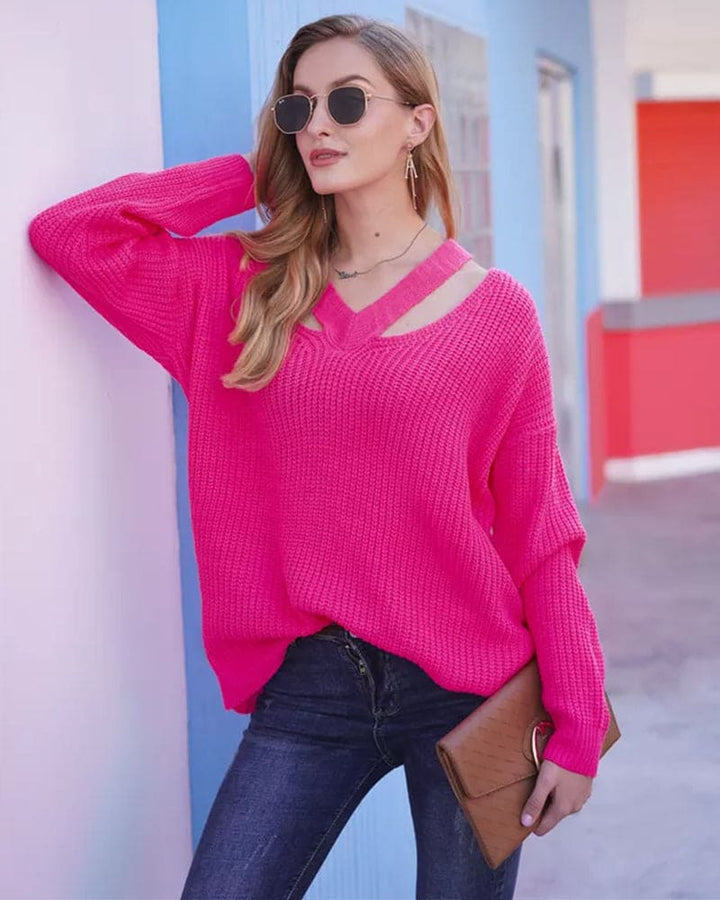 Gemütlicher Langarm-Pullover für Damen mit V-Ausschnitt. Perfekter Begleiter für Komfort & Stil.