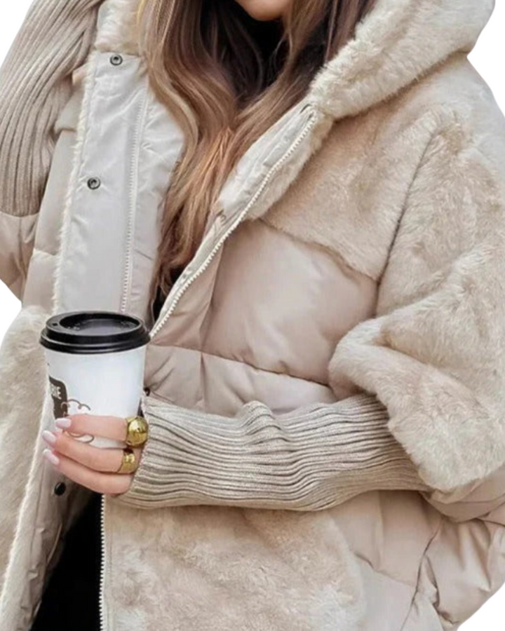 Damen Winterjacke warm & komfortabel, mit Kapuze zum Schutz vor Kälte, für alle Winteraktivitäten.
