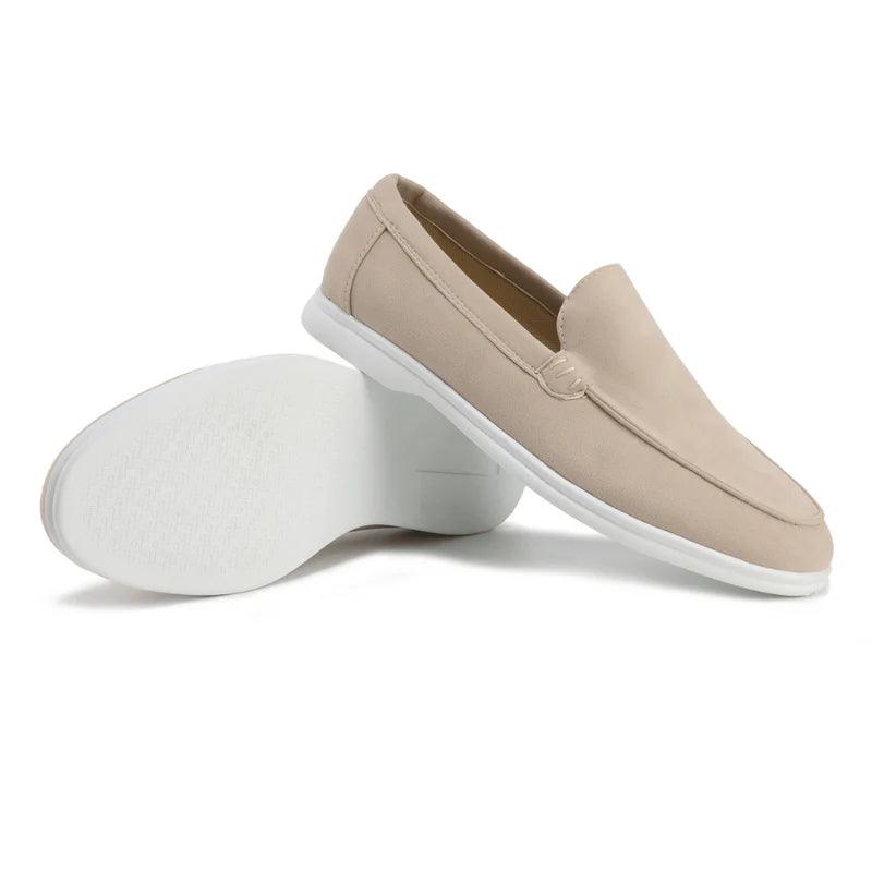 Komfortable Herren Mokassins für den ganzen Tag. Stilvolle Freizeitschuhe, die Eleganz und Bequemlichkeit vereinen.