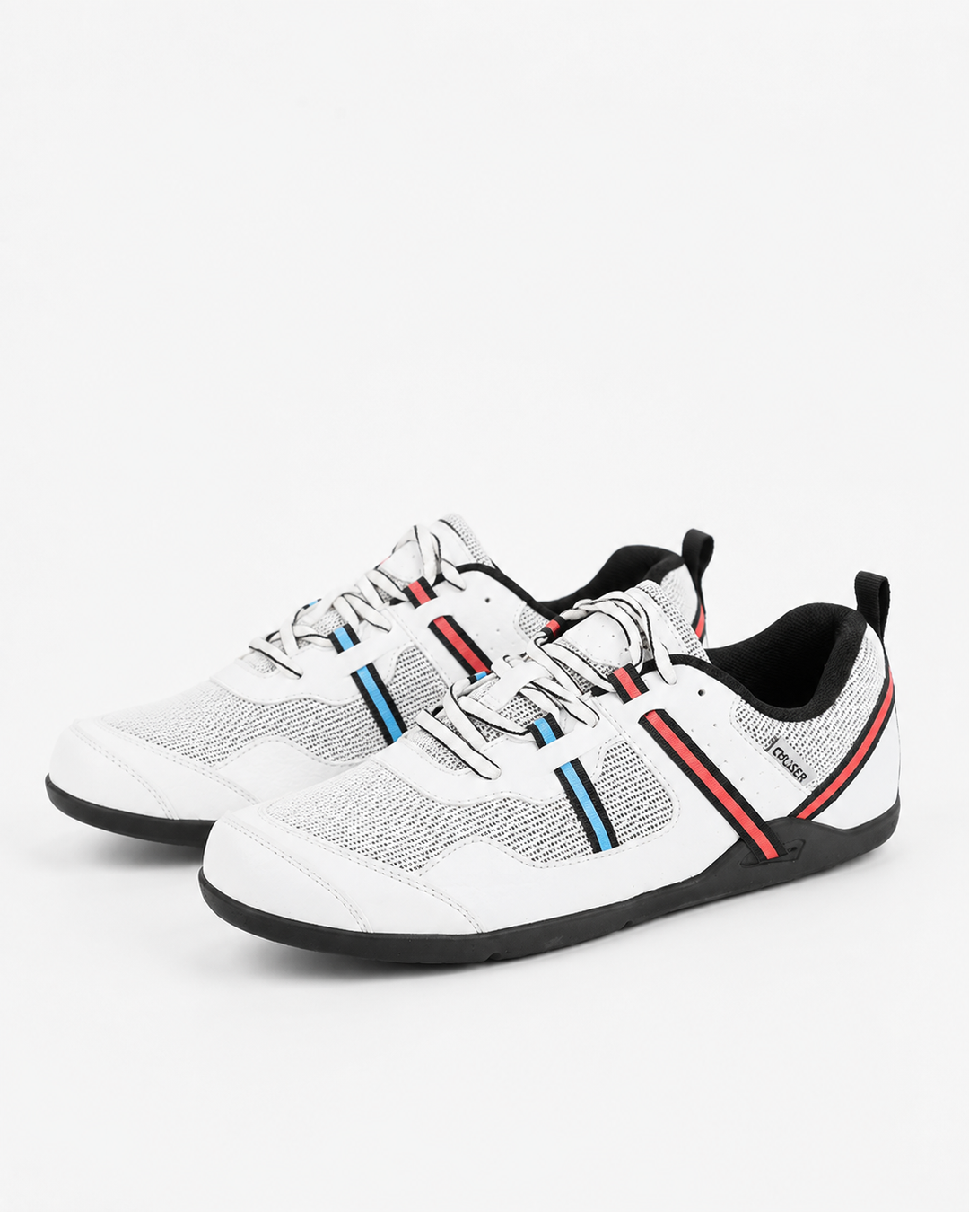 Moderne Damen Plateau Sneakers mit stilvoller, dicker Sohle. Perfekt als Freizeitschuhe & bequeme Sportschuhe.