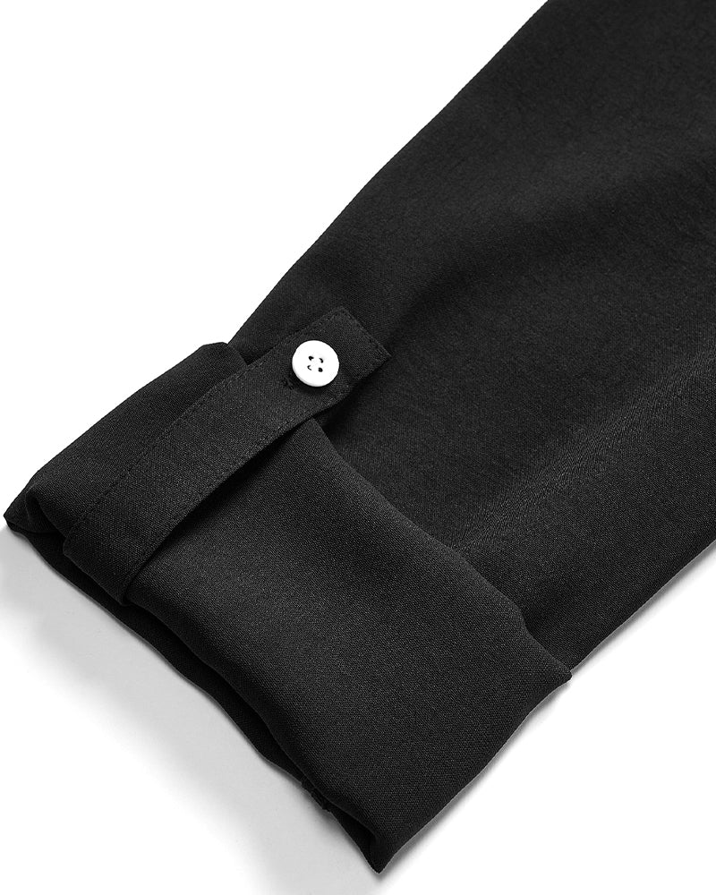 Vielseitiges Damen Pailletten Top, lockere Passform, kann festlich oder leger getragen werden.