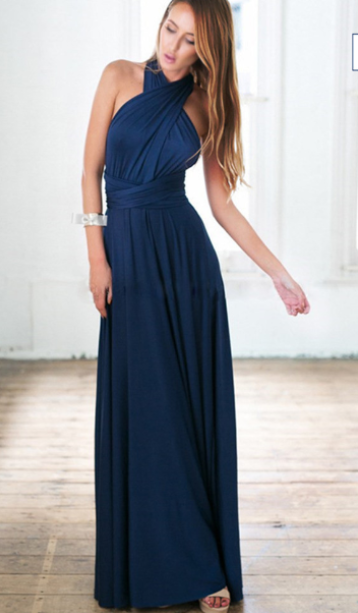 Wandelbares Damenkleid Mira, immer neu zu stylen. Ob festlich oder leger, dieses Wickelkleid passt.