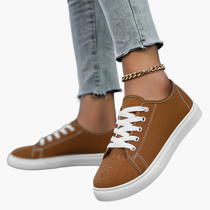 Hochwertige Verarbeitung der bequemen Damen Freizeitschuhe mit Schnürung.