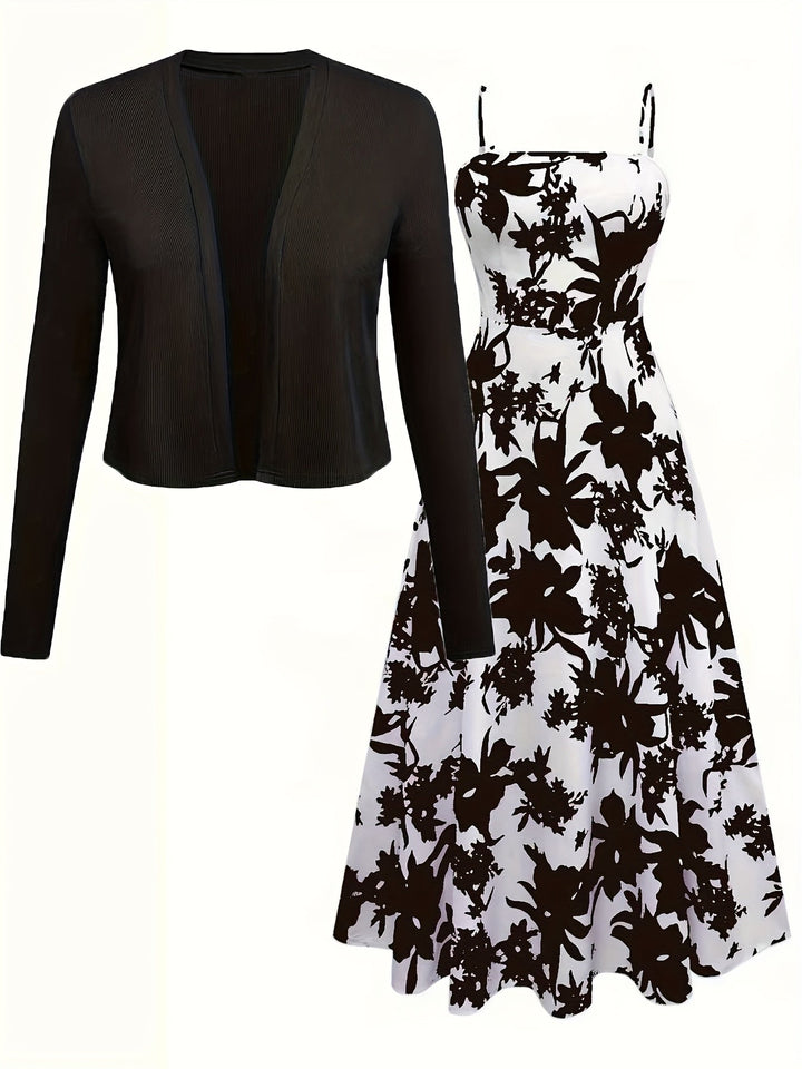 Nahaufnahme des floralen Blumenmusters auf dem Damen Midikleid & Cardigan Set, perfekt für Frühling/Sommer.