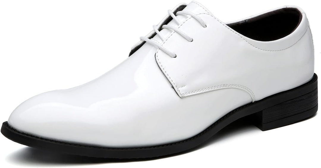 Komfortable Alltagsschuhe für Herren, in Weiß, vielseitig kombinierbar für verschiedene Outfits.