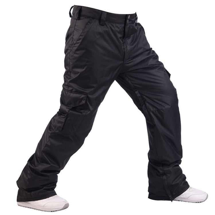 Warme, atmungsaktive Herren Skihose für Piste und Snowboard. Isolierte Winterhose mit Bewegungsfreiheit.