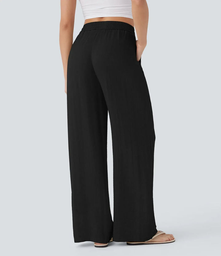 Graue stylische Sommerhose, weites Bein. Modern & luftig, ideal für entspannte Urlaubsstimmung.