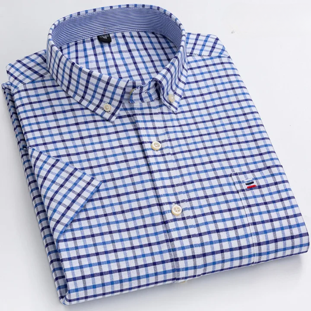 Stilvolles Herrenhemd, winter25 Kollektion. Tailliert, elegantes Muster, langarm. Perfekt für Männer.