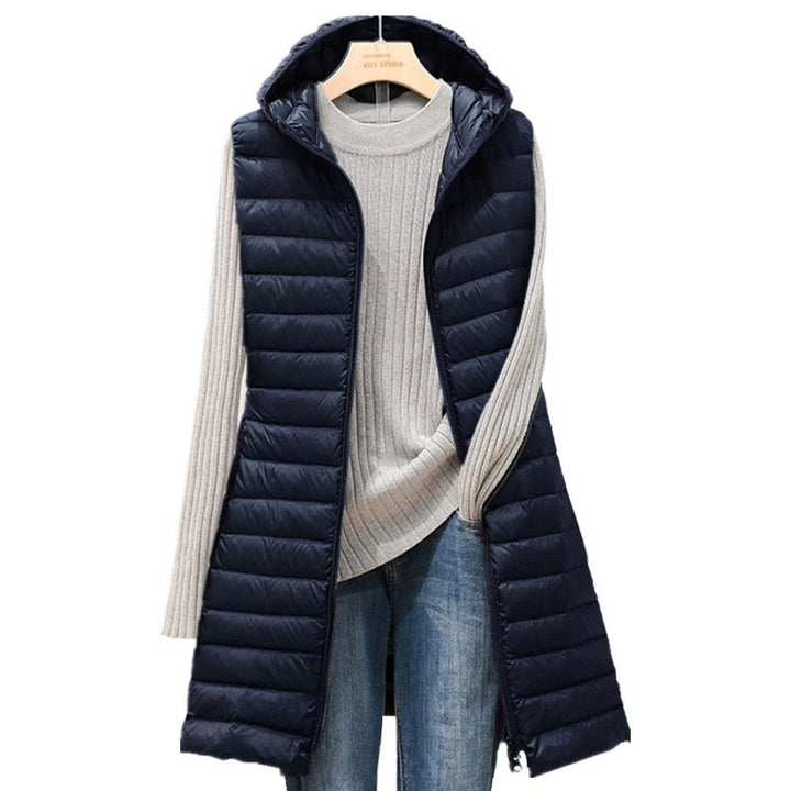 Damen Bodywarmer "Rianne" lang und gefüttert. Diese stilvolle, warme Weste ist perfekt für Herbst & Wintermode.