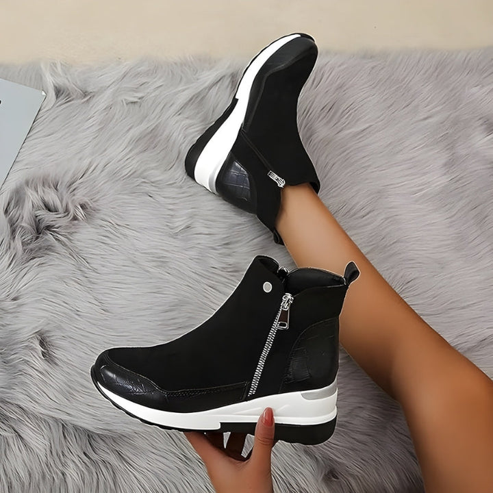 Komfortable & stilvolle orthopädische Damen Stiefeletten Emma aus Leder für gesunde Füße.