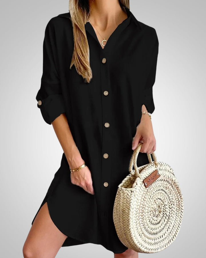 Elegantes Damen Sommerkleid. Locker geschnittenes Hemdkleid mit durchgehender Knopfleiste, ideal für warme Tage.