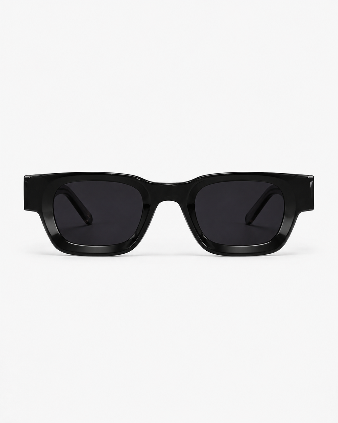 Leichte quadratische Damensonnenbrille im Vintage-Stil mit UV400 Schutz. Modisch für den Sommer.