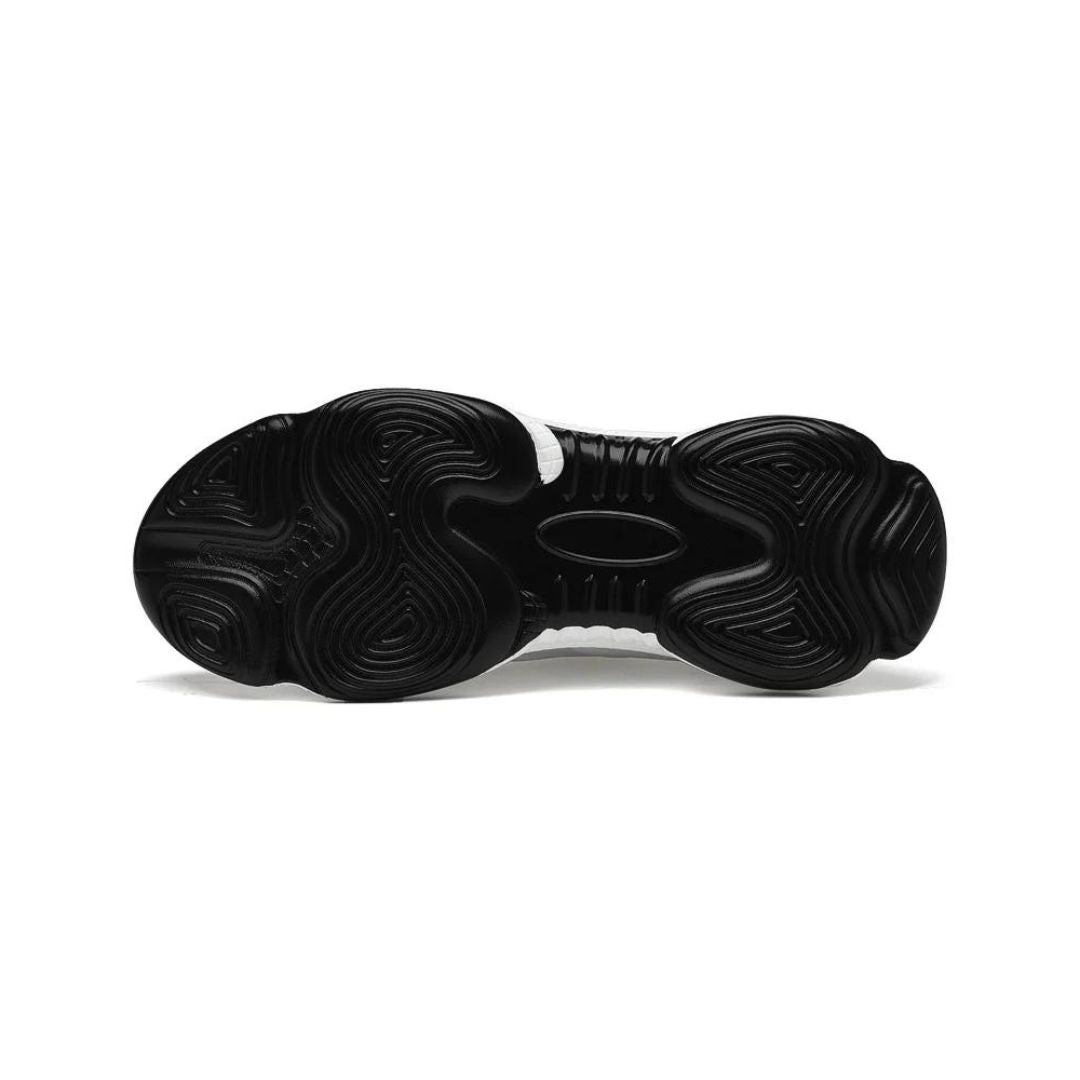 Trendige Herren Sneaker mit integrierter Erhöhung; verbesserter Stand & Haltung für ein selbstsicheres Gefühl.