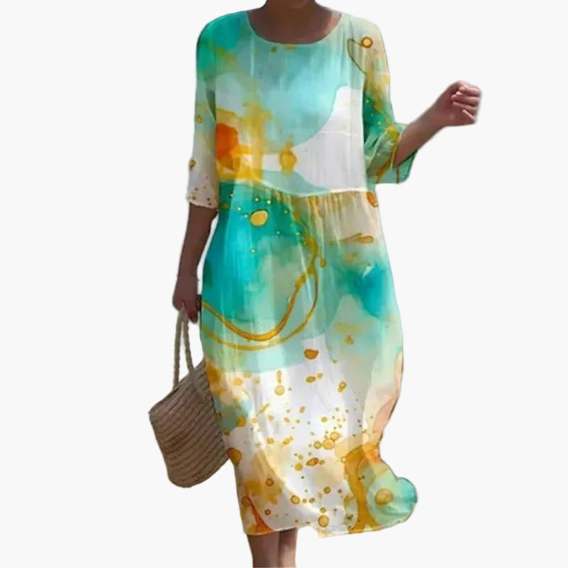 Florales Damenkleid mit modischem Blumenprint, leicht und luftig; ideal für entspannte Sommertage und Feste.