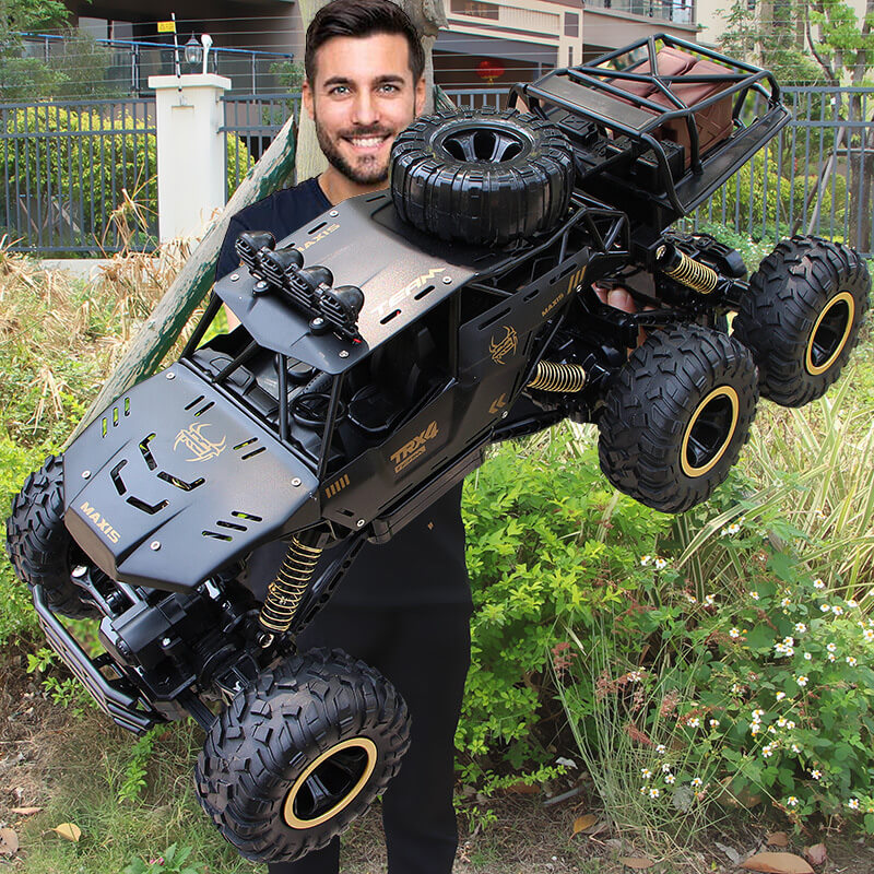 Aufregender 6-Rad RC-Monster-Truck, ferngesteuertes Offroad-Spielzeugauto für rasante Kinder-Action.