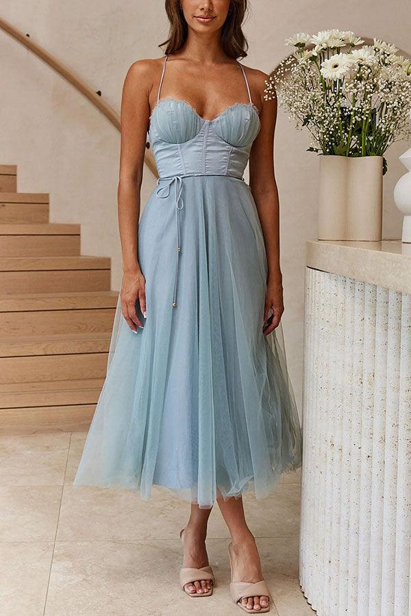 Leichtes Sommer-Maxikleid, ärmellos, Trägerkleid, knöchellang, atmungsaktiver Stoff.