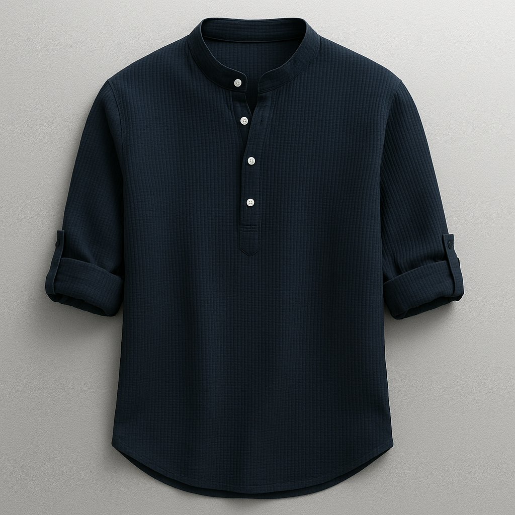 Modisches Herren Henley Shirt, Langarm, als stilvolles Basic-Oberteil für Männer.