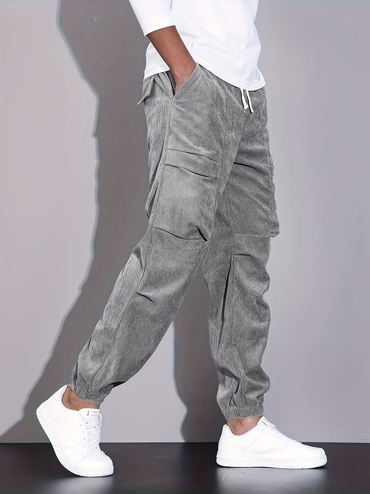 Herren Jogger, locker geschnitten, strukturierte Optik, komfortabel für Freizeit & Alltag.