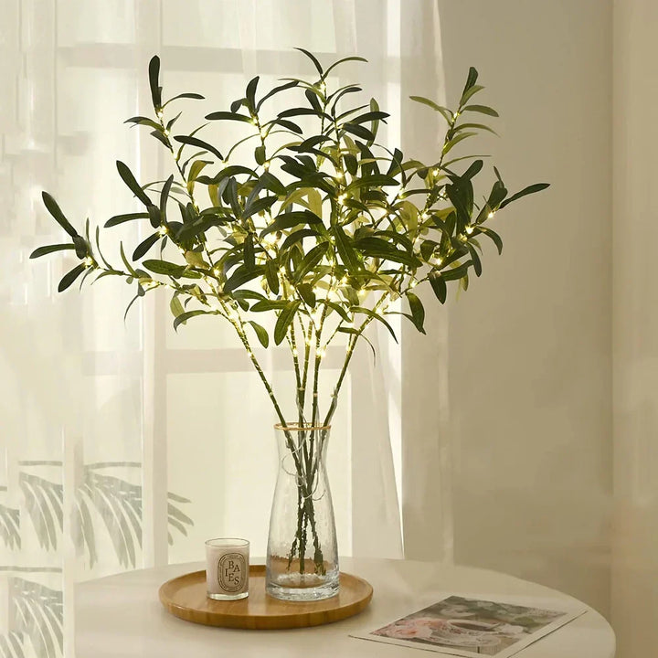 Lichterkette in Form von LED-Ästen, perfekt als Dekoration und Geschenkidee.