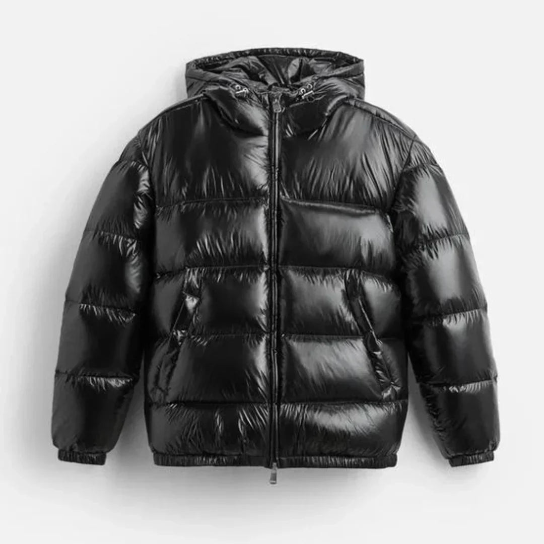 Stylische Unisex Pufferjacke Aspen in Grün. Moderne Wintermode für kalte Temperaturen und Outdoor-Abenteuer.
