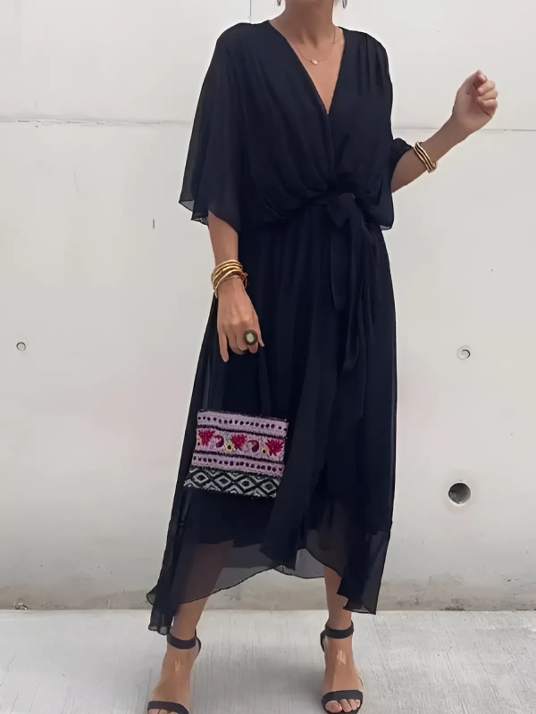 Elegantes Damen Midikleid mit Bindegürtel & Flatterärmeln für einen stilvollen Sommerlook.