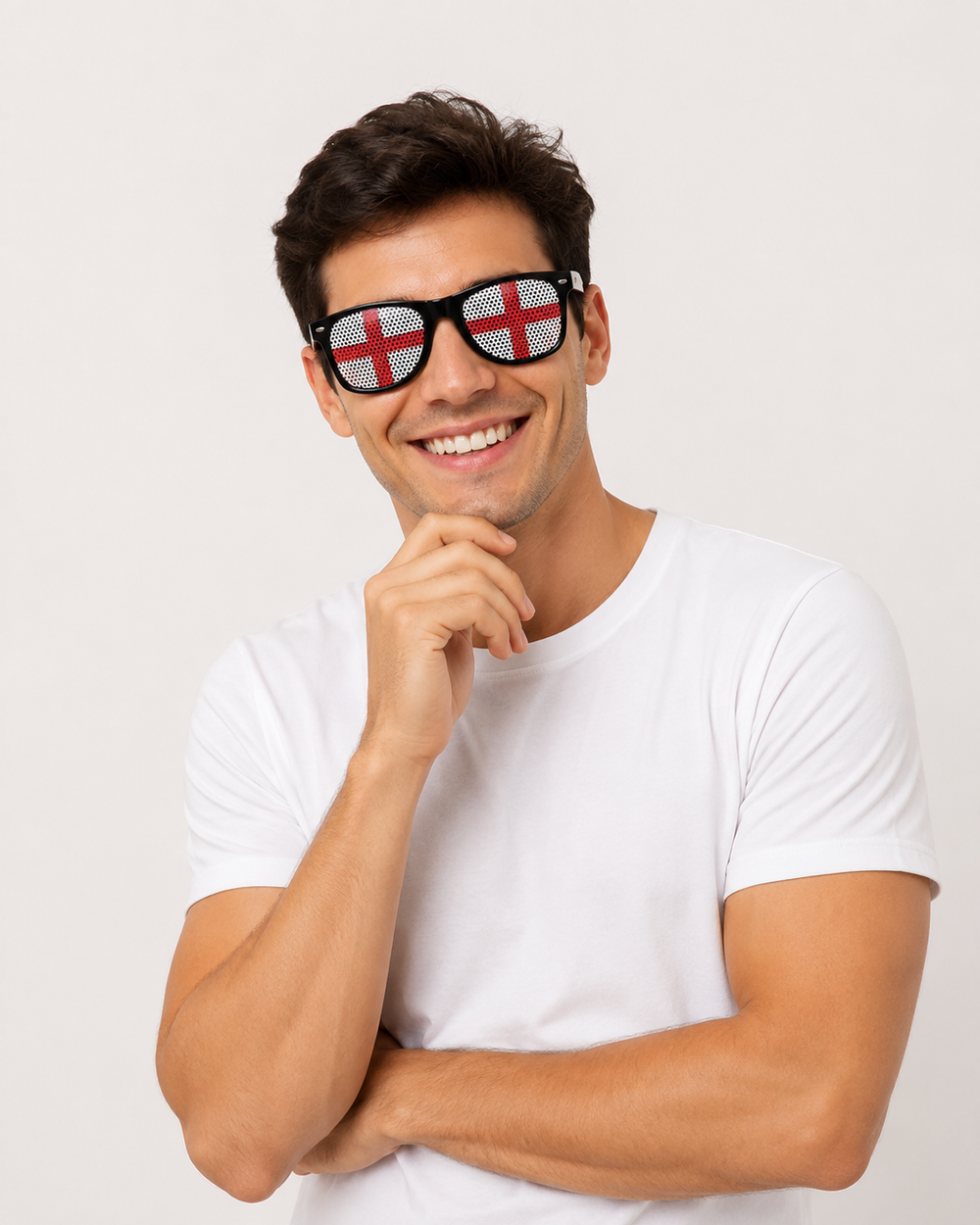 Modische Fan-Sonnenbrille mit Flaggendesign, perfekt für Stadion, Konzerte, Festivals und Freizeit-Looks.