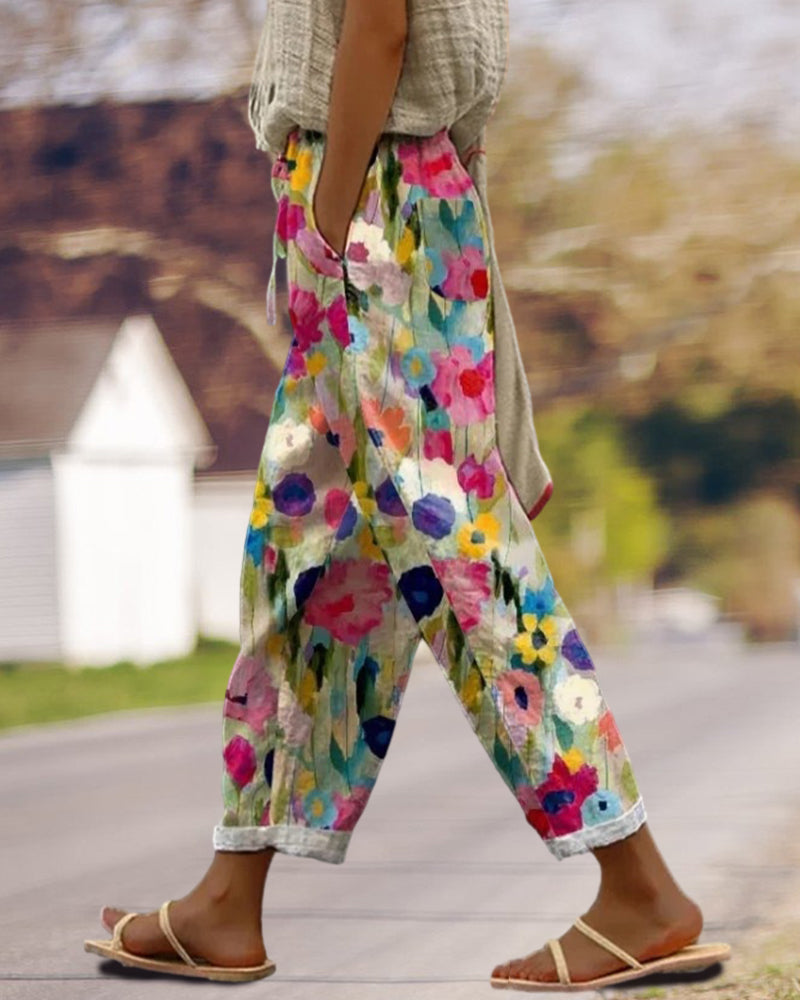 Stylische Juno Jogginghose für Damen, farbenfroh & bequem. Ideal als Loungewear oder trendige Freizeithose.
