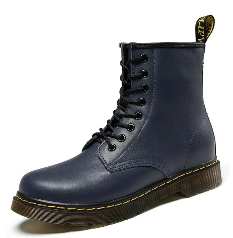 Rote Damen Schnürstiefel, klassischer Stil, ideal als Komfort- und Freizeitschuh, alltagstauglich.