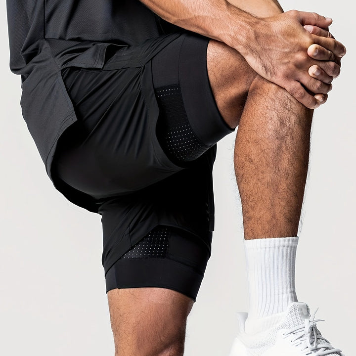Herren Performance Shorts für verbesserte Leistung und uneingeschränkte Bewegung bei jedem Workout.