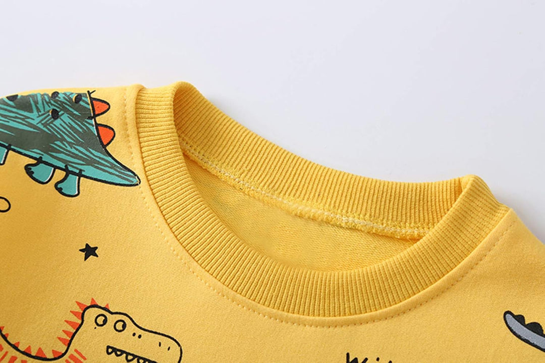 Kinder Dino Set: Cooler 2-Teiler für Jungen. Bequeme Spielkleidung mit abenteuerlichem Dinosaurier Print.