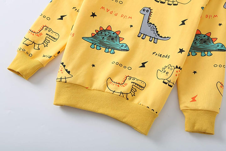Vielseitiges Jungen Dinosaurier Set. Komfortabler 2-Teiler mit fröhlichem Dino Print für viele Gelegenheiten.