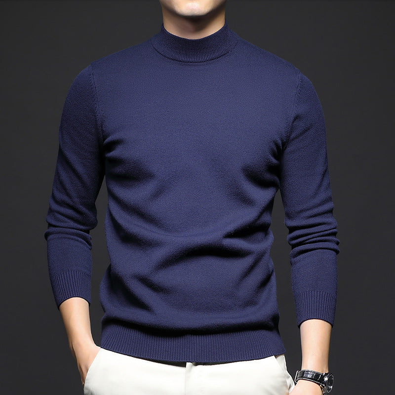 Herren Langarmpullover mit Stehkragen, Slim Fit. Ein Must-have für die moderne Herrengarderobe.